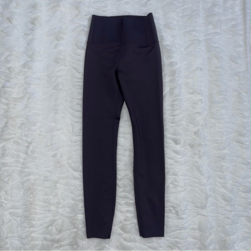 Vuori Purple Evolve Leggings